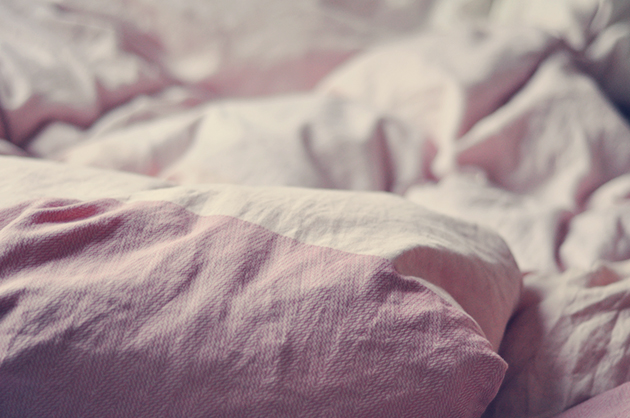 prototype spørgeskema Elastisk Vind: Lækkert, lyserødt sengetøj - Emily Salomon