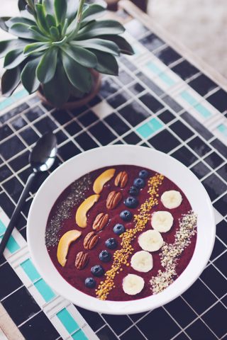 Opskrift på Acai Bowl Opskrift på Acai Bowl