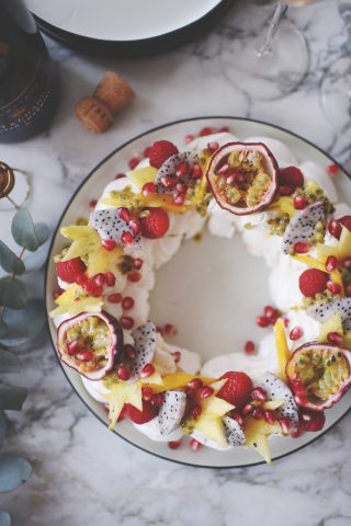 Pavlova krans og nytårsbobler